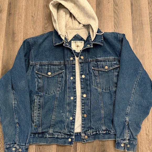 Yukon Trail Other - Vintage Yukon Trail Hooded Denim 90s oversized trucker jacket Medium streetwear